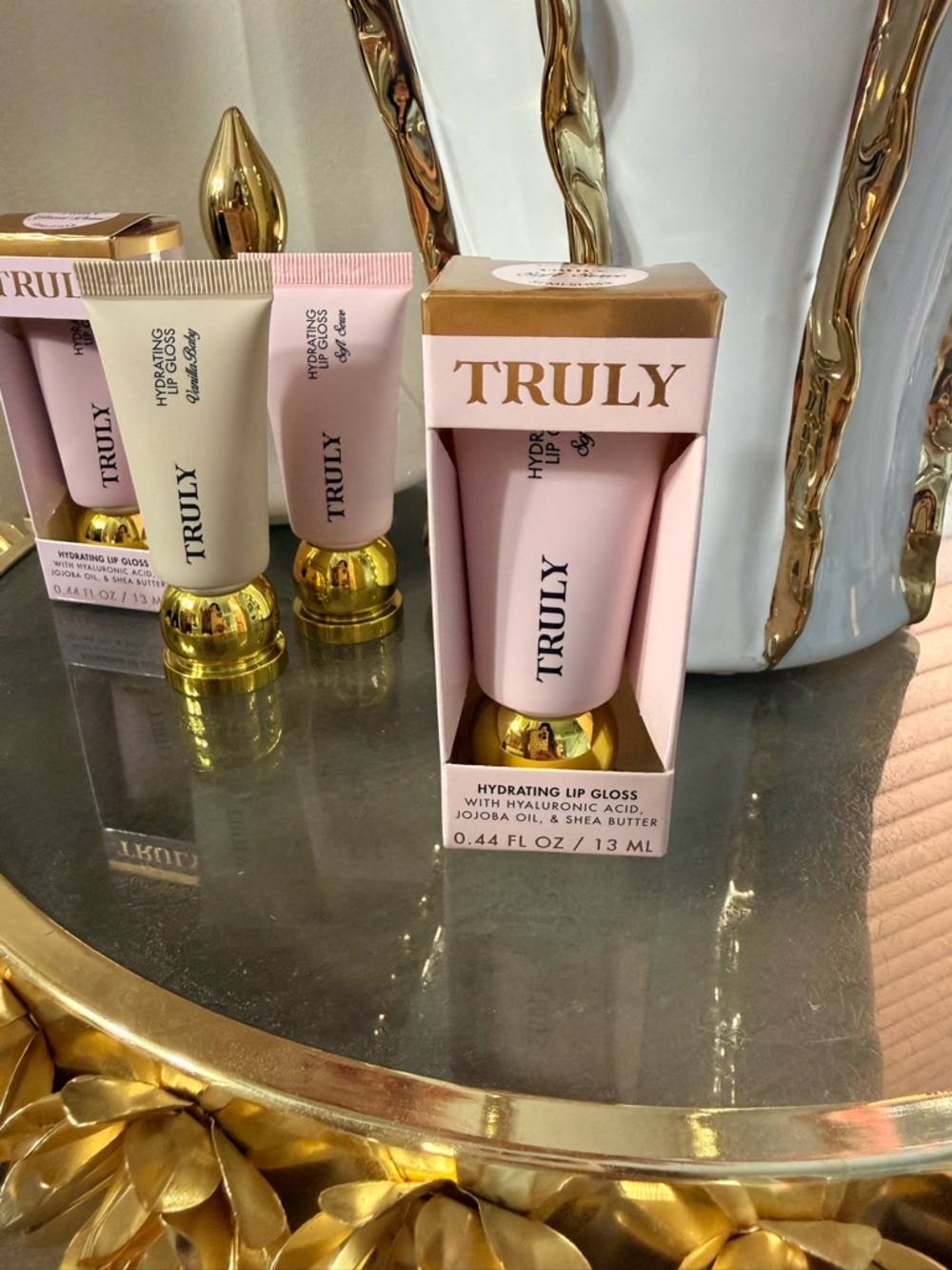 TRULY Hydrating Lip Gloss - Soft Serve